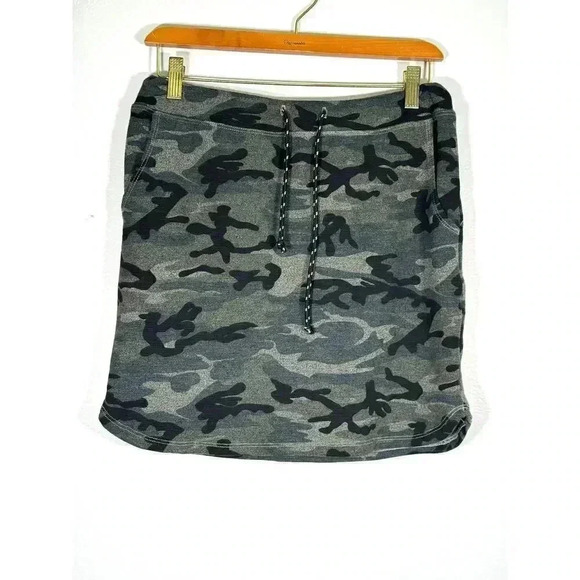 Sundry Camouflage Skirt Size 1/Size Small Casual Casual - Picture 5 of 7